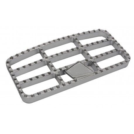 METAL STEP JCB Part No. 331/22800 - FASTRAC, LOADALL, RTFL, ZP